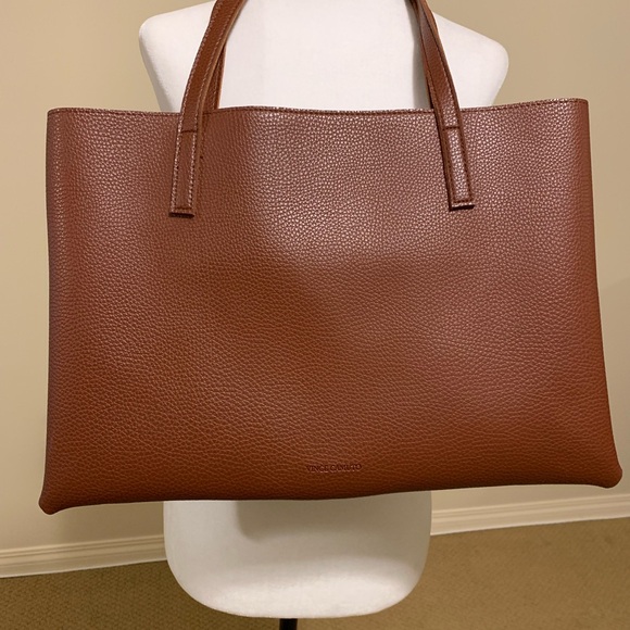 🔥Sale🔥 Brand New Vince Camuto Pebbled Leather Tote - Picture 4 of 8
